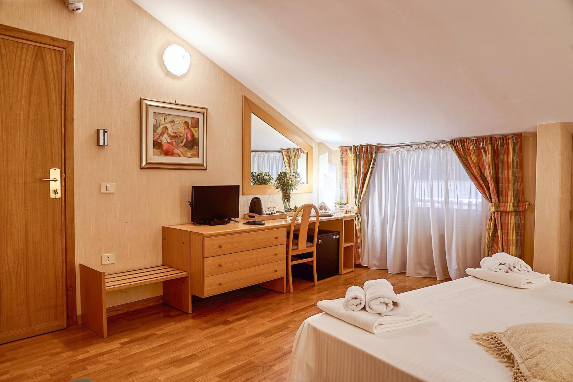 Hotel Camigliatello كاميغلياتيلو سيلانو المظهر الخارجي الصورة