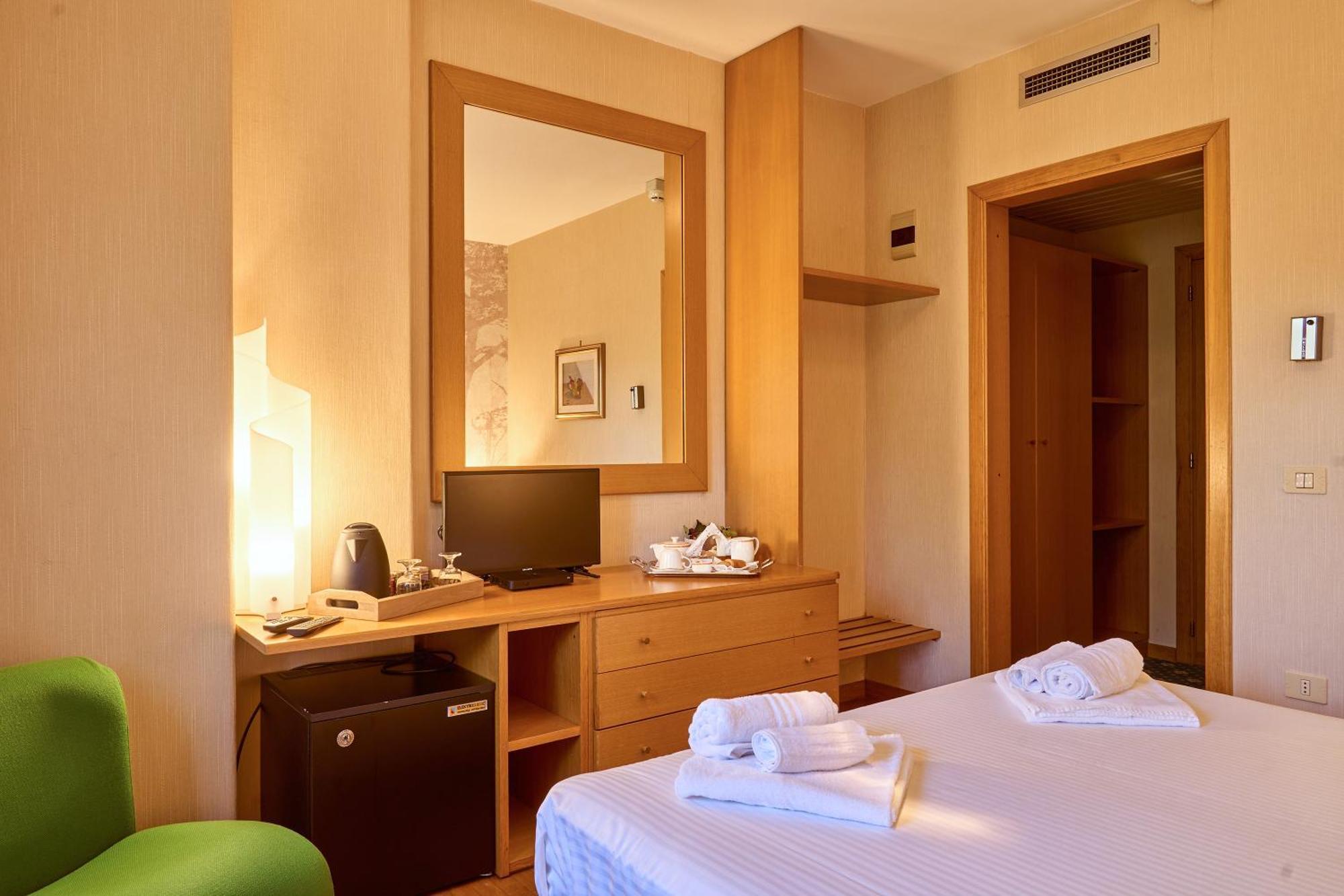 Hotel Camigliatello كاميغلياتيلو سيلانو المظهر الخارجي الصورة