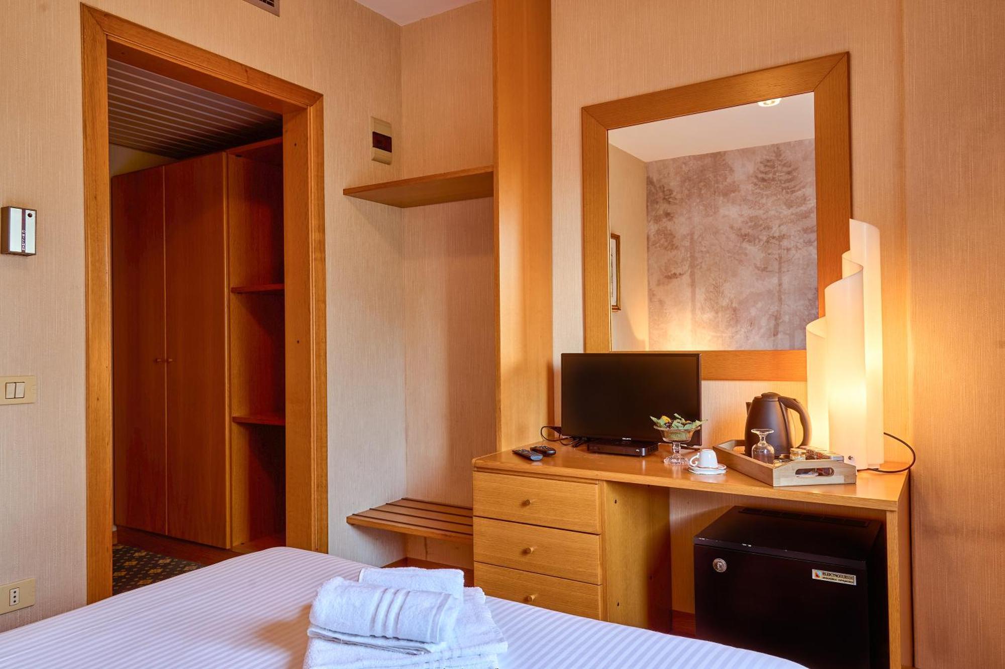 Hotel Camigliatello كاميغلياتيلو سيلانو المظهر الخارجي الصورة
